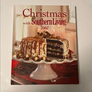 Southern Living Christmas 2007 Book with Red and Cream Cover